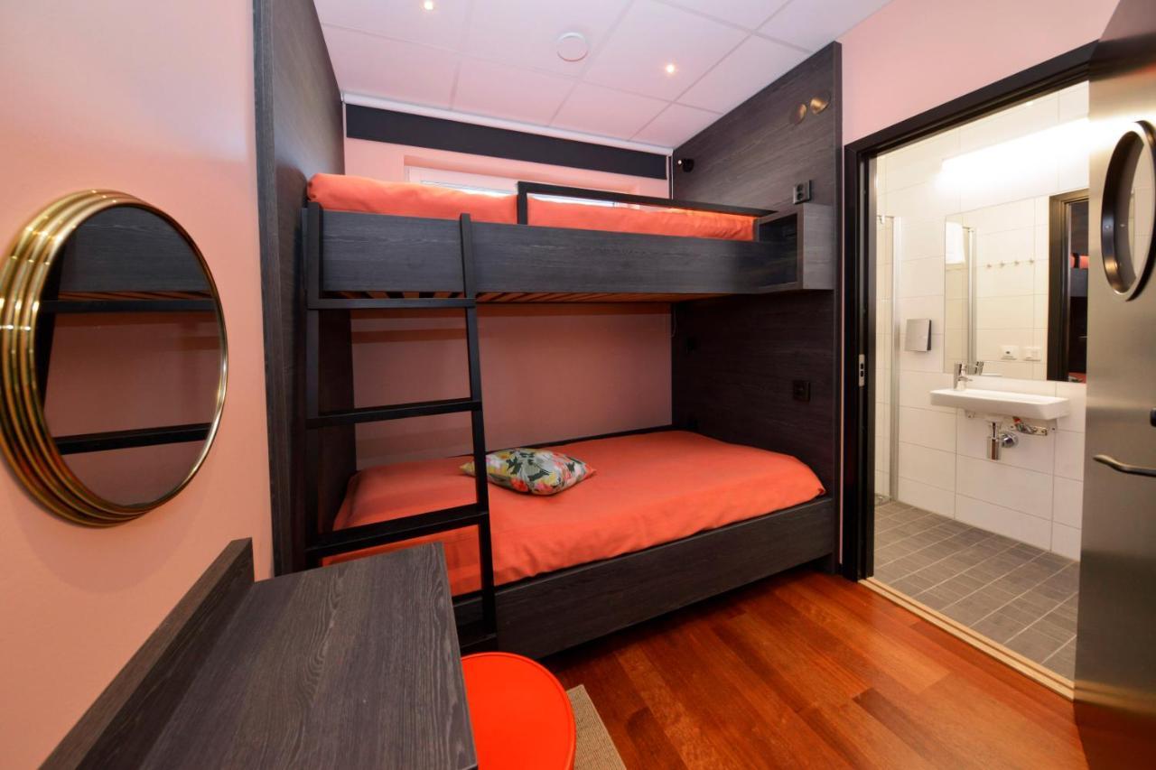 Staykvick Boutique Hostel เฮลซิงบอร์ก ภายนอก รูปภาพ